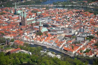 Ein allgemeiner Blick auf Lübeck oder ein Stadtblick von der Ferienwohnung aus