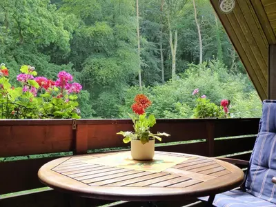 Ein Garten an der Unterkunft Haus am Wald Klingberg