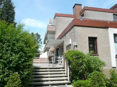 Das Gebäude in dem sich die Ferienwohnung befindet