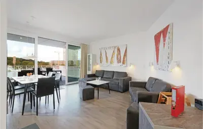 Ein Sitzbereich in der Unterkunft Priwallpromenade 2, Whg 10