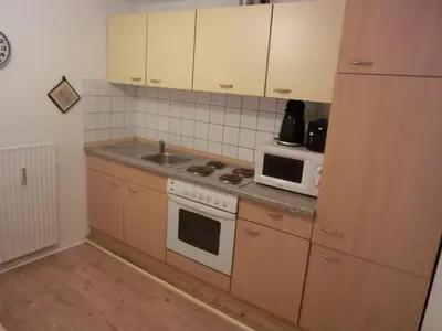 Küche/Küchenzeile in der Unterkunft 2-Zimmer-Ferienwohnung im 1. Obergeschoss