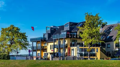 Das Gebäude in dem sich das Aparthotel befindet