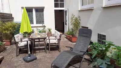 Ein Patio oder anderer Außenbereich in der Unterkunft 1-Zimmer-Apartment 2 Hochparterre