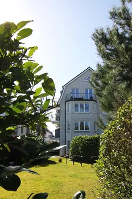 Ein Garten an der Unterkunft Ankerplatz Timmendorfer Strand