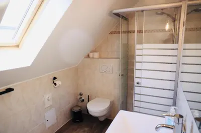 Ein Badezimmer in der Unterkunft Apartments Meerzeit C