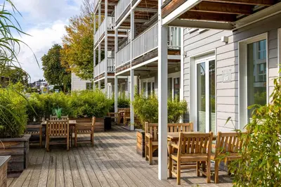 Ein Garten an der Unterkunft Hotel Meerzeit