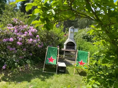 Ein Garten an der Unterkunft romantische Ferienwohnung Sachsenhof 3