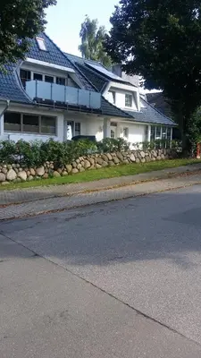 Das Gebäude in dem sich die Ferienwohnung befindet