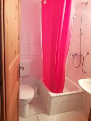 Ein Badezimmer in der Unterkunft Landhaus-Marwede App 4