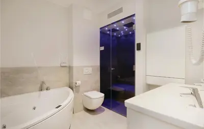Ein Badezimmer in der Unterkunft Priwallpromenade 1, Whg 5