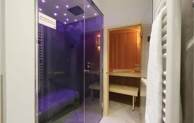 Ein Badezimmer in der Unterkunft Priwallpromenade 1, Whg 6