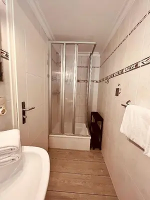 Ein Badezimmer in der Unterkunft Ostseehaus Dreesen Souterrain