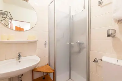 Ein Badezimmer in der Unterkunft (DKK11) Ferienwohnung Strandburg