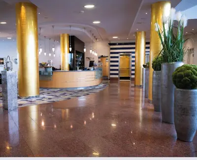 Lobby/Rezeption in der Unterkunft Vitalia Seehotel