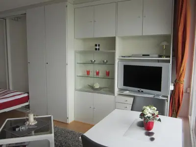 TV/Unterhaltungsangebot in der Unterkunft Ferienwohnung-Apartment-Seeblick-in-Plaza-Marit-Residenz