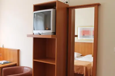 TV/Unterhaltungsangebot in der Unterkunft Traveller Hotel
