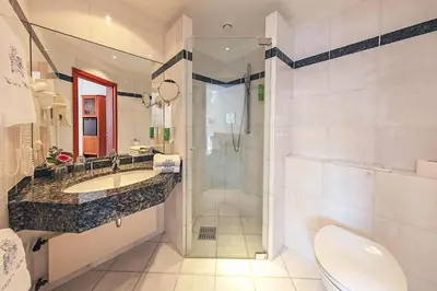 Ein Badezimmer in der Unterkunft Wittlers Hotel