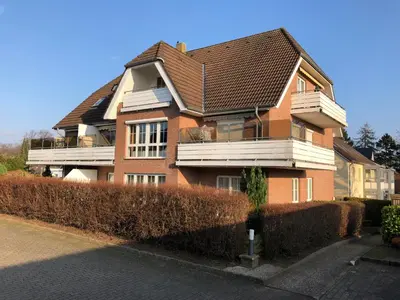 Das Gebäude in dem sich die Ferienwohnung befindet