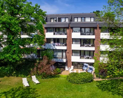 Ein Garten an der Unterkunft Appartement-Hotel Timmendorfer Strand