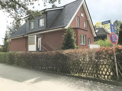 Das Gebäude in dem sich die Ferienwohnung befindet