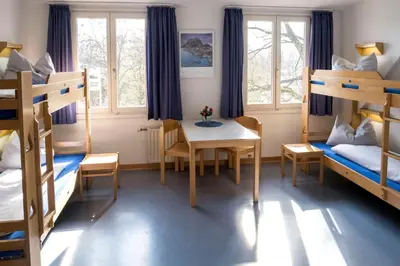 Ein Bett oder Betten in einem Zimmer der Unterkunft Jugendherberge Lübeck Vor dem Burgtor