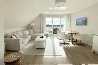 Ein Sitzbereich in der Unterkunft Techts Landhus Birkenallee
