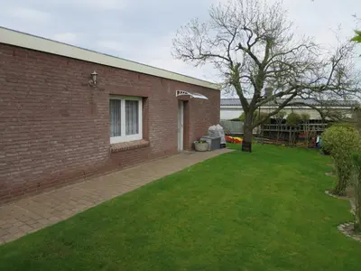 Ein Garten an der Unterkunft Ferienwohnungen Alfred Neils