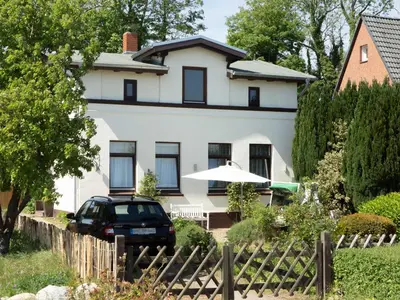 Ein Garten an der Unterkunft Haus Goldbutt - M. Frese
