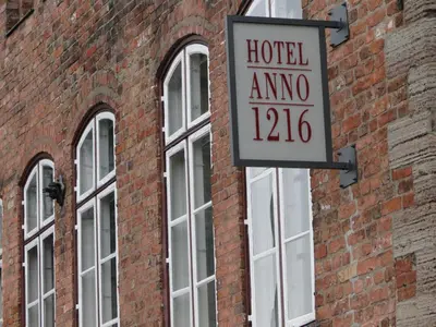Ein Zertifikat, Auszeichnung, Logo oder anderes Dokument, das in der Unterkunft Hotel Anno 1216 ausgestellt ist