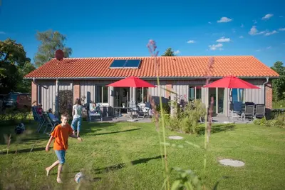 Ein Garten an der Unterkunft Ferienwohnung Spieß