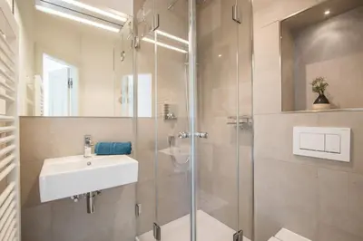 Ein Badezimmer in der Unterkunft Strandhaus Niendorf