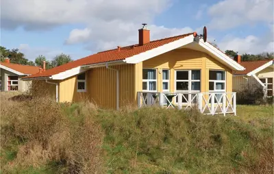 Das Gebäude in dem sich das Ferienhaus befindet