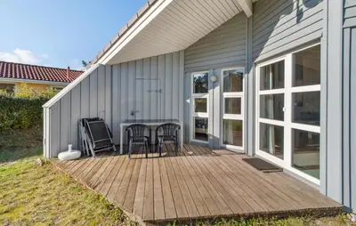 Ein Patio oder anderer Außenbereich in der Unterkunft Dünenpark 13 - Dorf 6