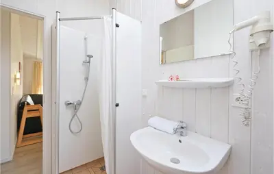 Ein Badezimmer in der Unterkunft Dünenpark 22 - Dorf 6