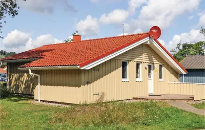 Das Gebäude in dem sich das Ferienhaus befindet