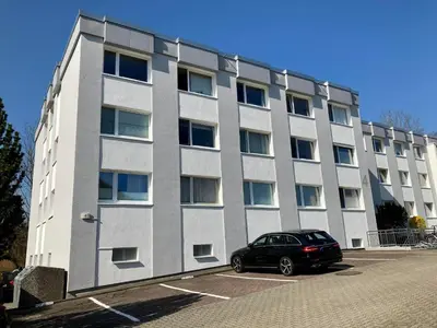 Das Gebäude in dem sich die Ferienwohnung befindet
