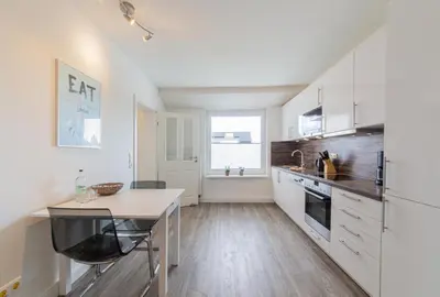 Küche/Küchenzeile in der Unterkunft Ferienwohnung 2 Haus Meeresrauschen