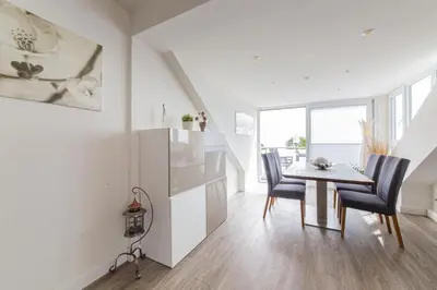 Ein Sitzbereich in der Unterkunft Ferienwohnung 2 Haus Meeresrauschen
