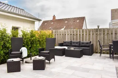 Ein Sitzbereich in der Unterkunft Ferienwohnung 1 Haus Meeresrauschen