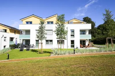Ein Garten an der Unterkunft Ferienwohnung Dünenhäuser App. A2