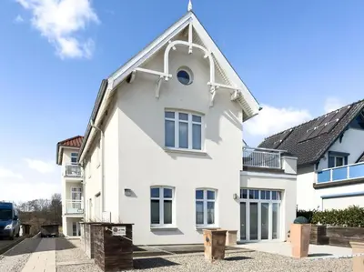 Das Gebäude in dem sich die Ferienwohnung befindet