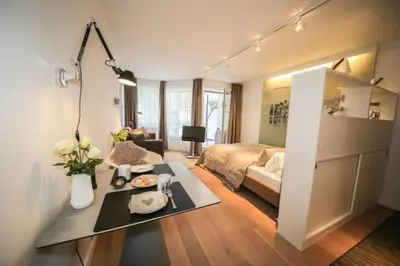 Ein Sitzbereich in der Unterkunft Ferienwohnung Am Strand
