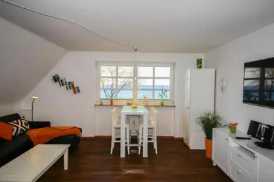 TV/Unterhaltungsangebot in der Unterkunft Ferienwohnung Kutter Haus Duckdalben