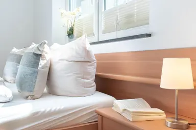 Ein Bett oder Betten in einem Zimmer der Unterkunft Ferienwohnung Möwennest