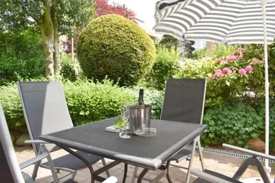Ein Garten an der Unterkunft Ferienwohnung Witthus