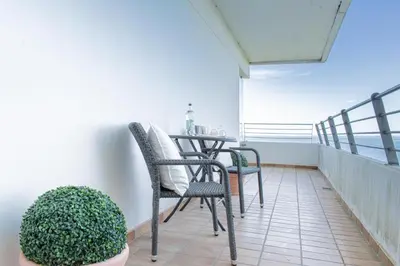 Ein Balkon oder eine Terrasse in der Unterkunft Ferienwohnung Residenz App. 148