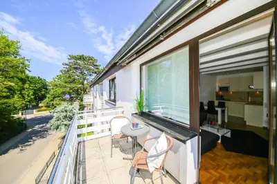 Ein Balkon oder eine Terrasse in der Unterkunft Ferienwohnung Sandburg