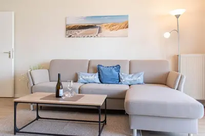 Ein Sitzbereich in der Unterkunft Ferienwohnung Seebrücke 08