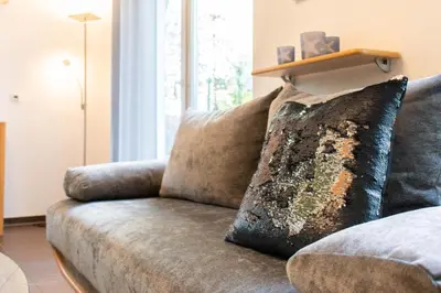Ein Sitzbereich in der Unterkunft Ferienwohnung Sommertraum