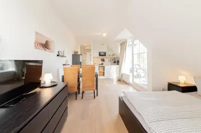 Ein Bett oder Betten in einem Zimmer der Unterkunft Ferienwohnung Strandnah